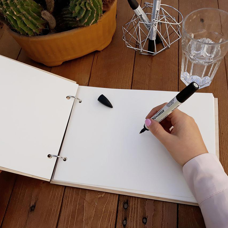 Personalized Wedding Guestbook - Wedding Supply List 评论和价格