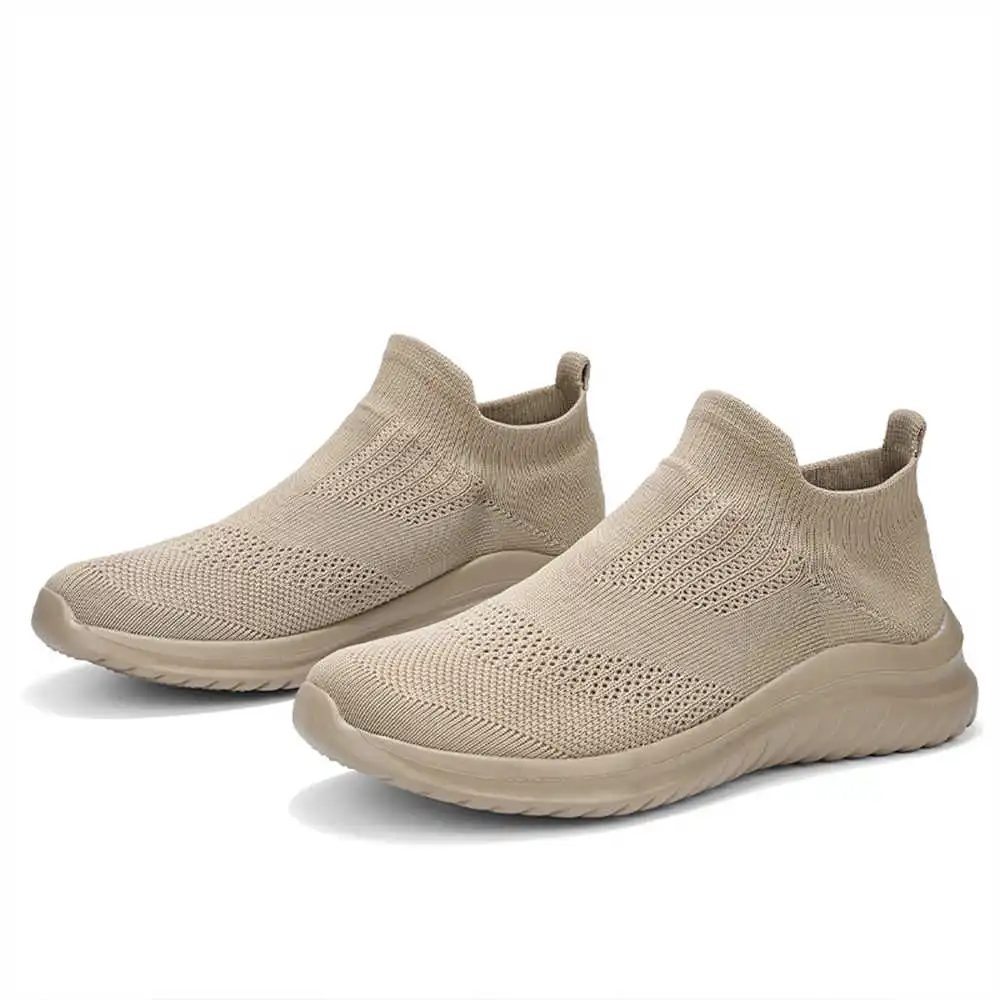 Beige Soft New Novelty Tennis  - Wedding Supply Resale 评论和价格