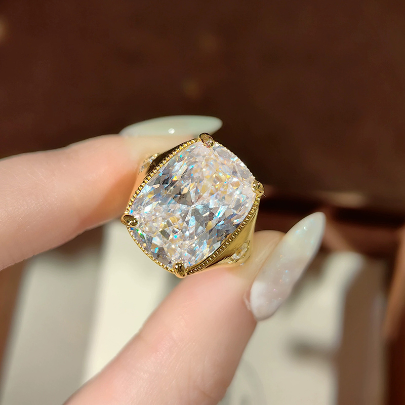 Premium Star Ring 10 Carat Zir - Wedding Superstar 评论和价格